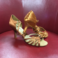 LATIN/RHYTHM DANCE SHOES
